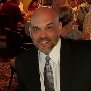 Meet your Posher, Julio